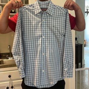 Vineyard Vines button down